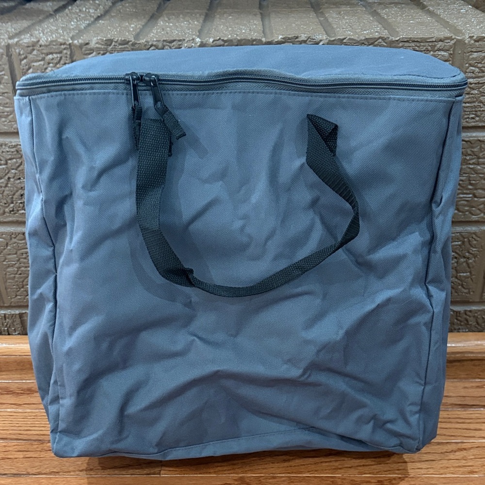 Thirty One Gray Tote Bag with Black Handles